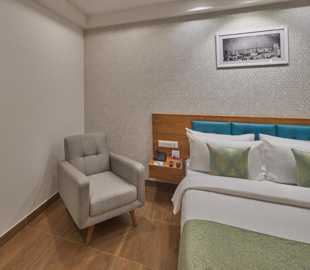 Regenta Inn 4Th Block Koramangala Бангалор Екстериор снимка