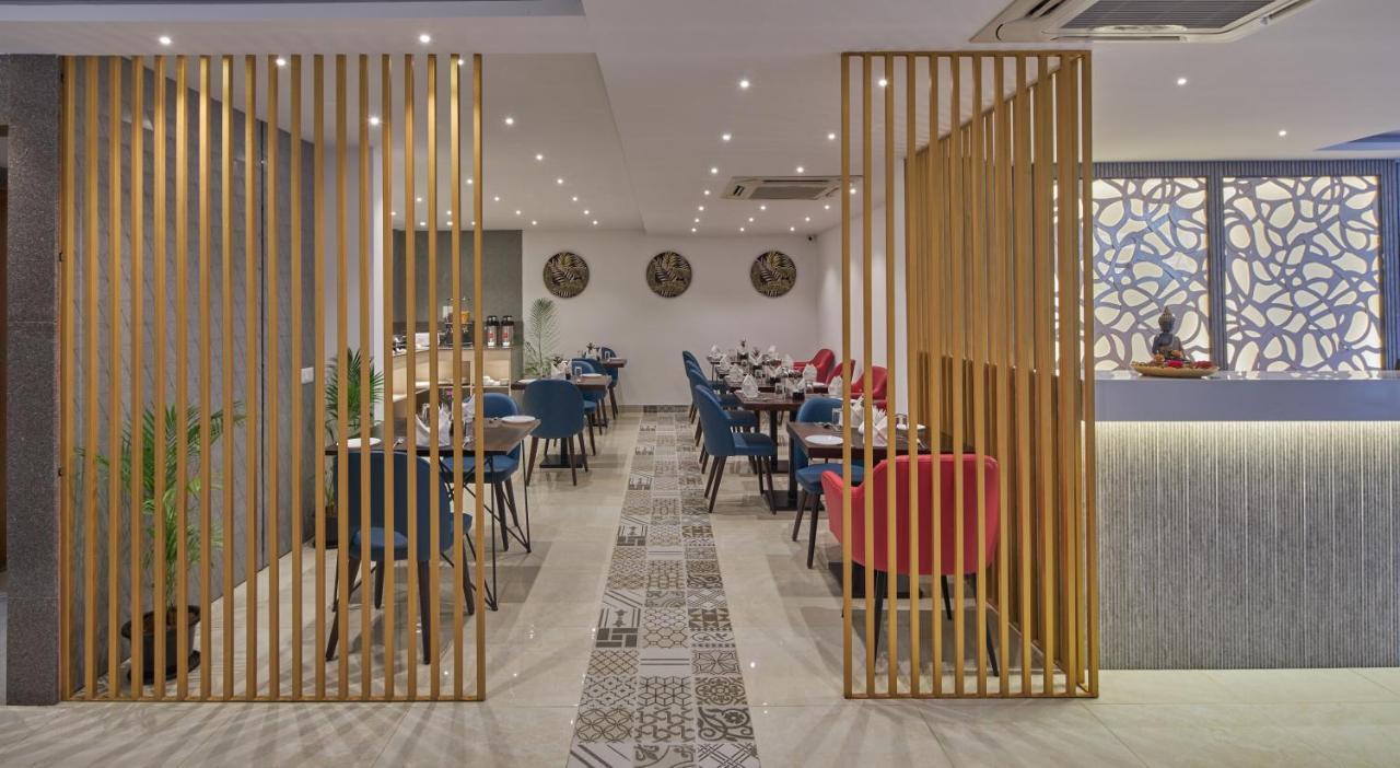 Regenta Inn 4Th Block Koramangala Бангалор Екстериор снимка