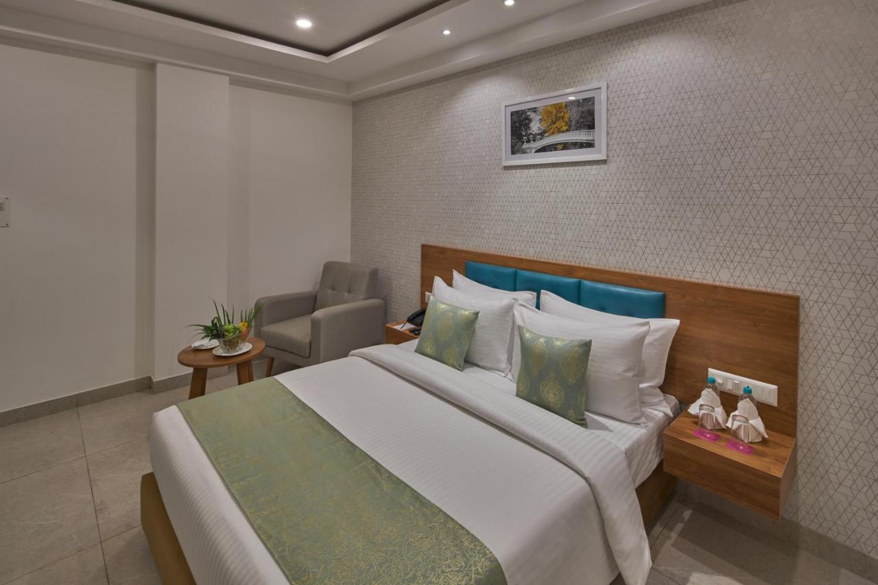 Regenta Inn 4Th Block Koramangala Бангалор Екстериор снимка
